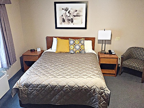 Coastal Inn Dartmouth image 18